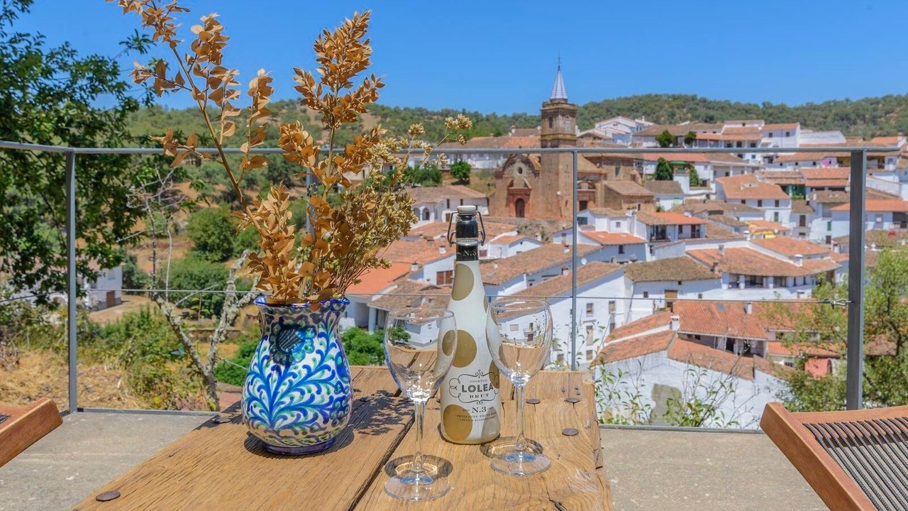 Photo of Outdoor in Valdelarco