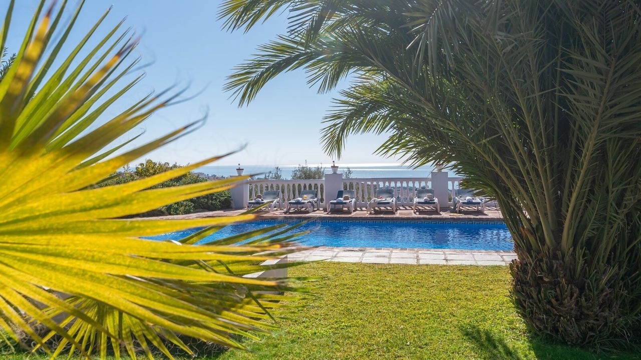 Photo of Outdoor in Benagalbon