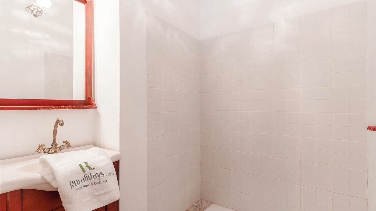 Photo of Bathroom in La Alfoquia