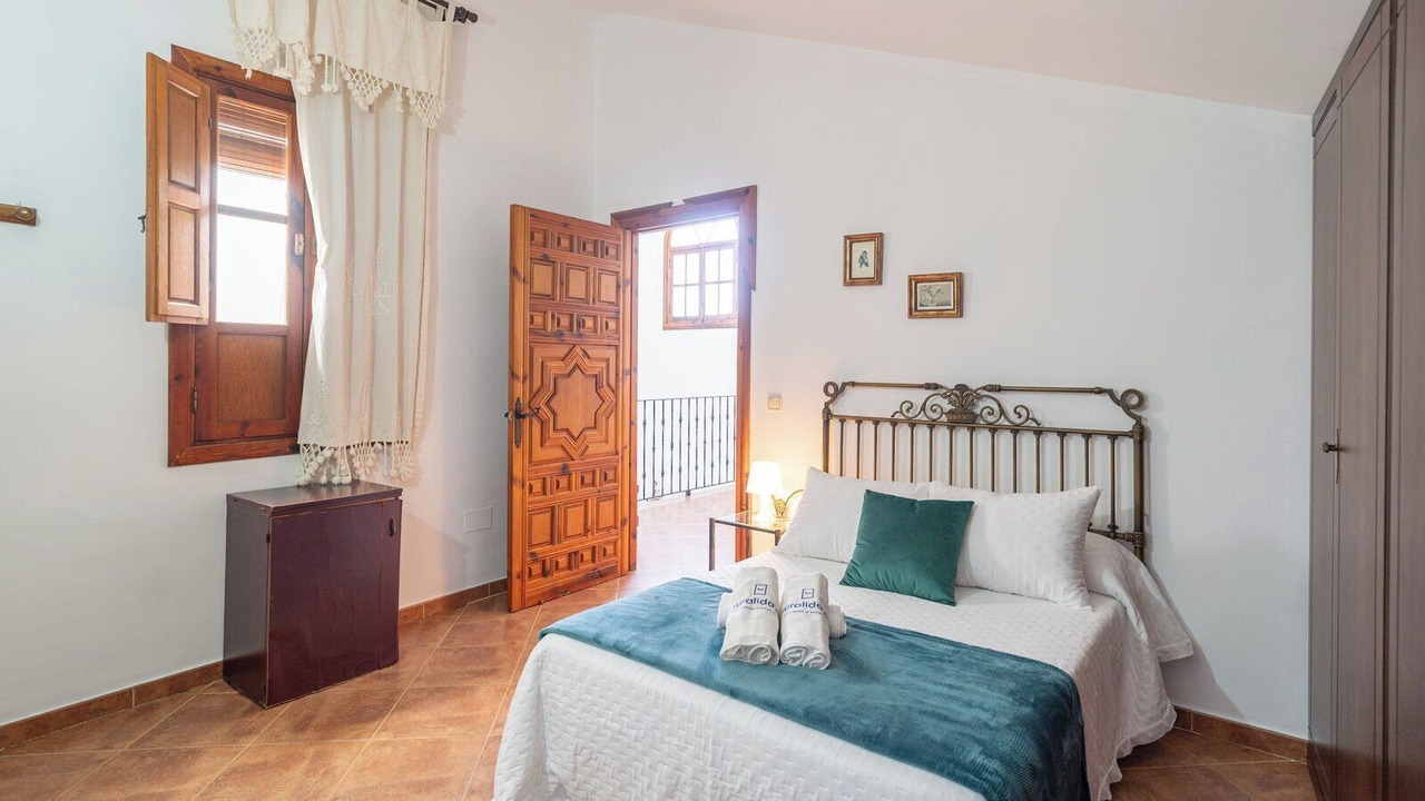 Photo of Bedroom in Alameda