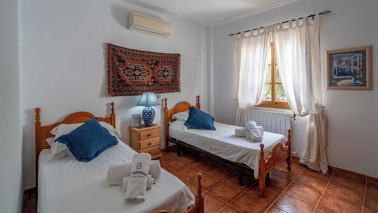 Photo of Bedroom in Canillas de Albaida