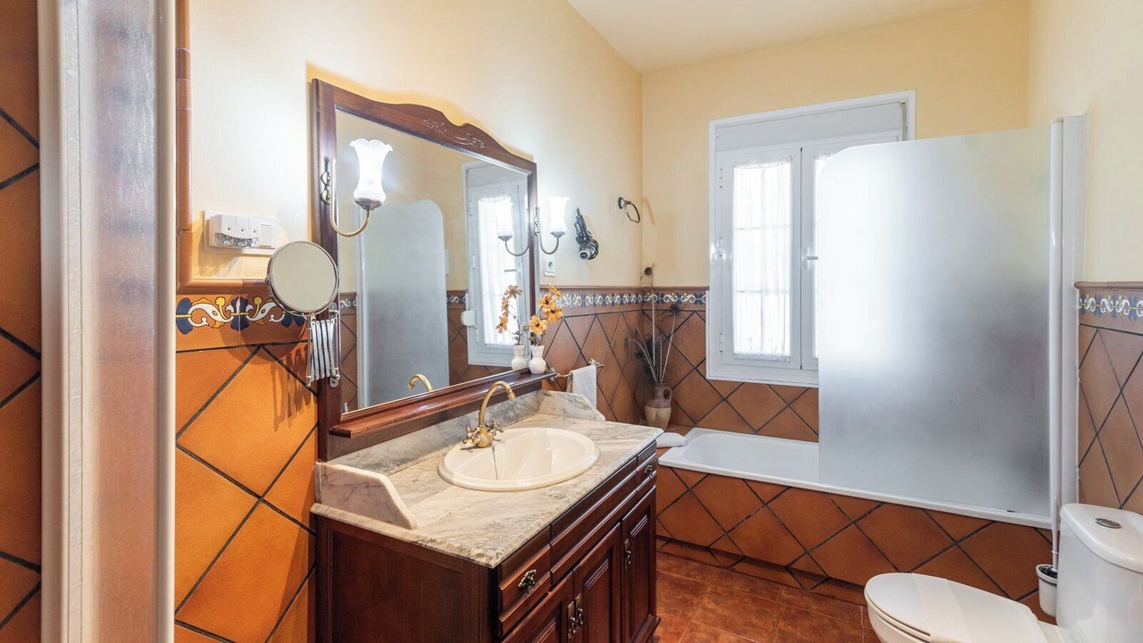 Photo of Bathroom in Arriate