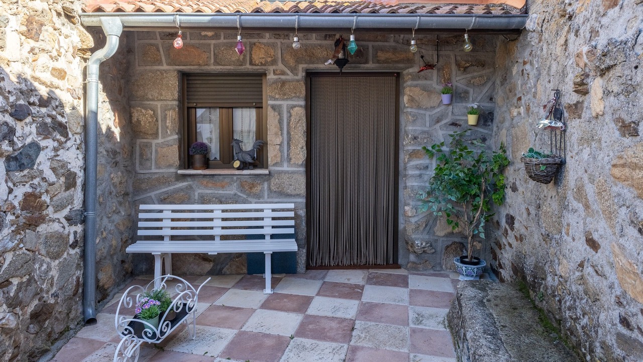 Photo of Patio Balcony in Manjabalago