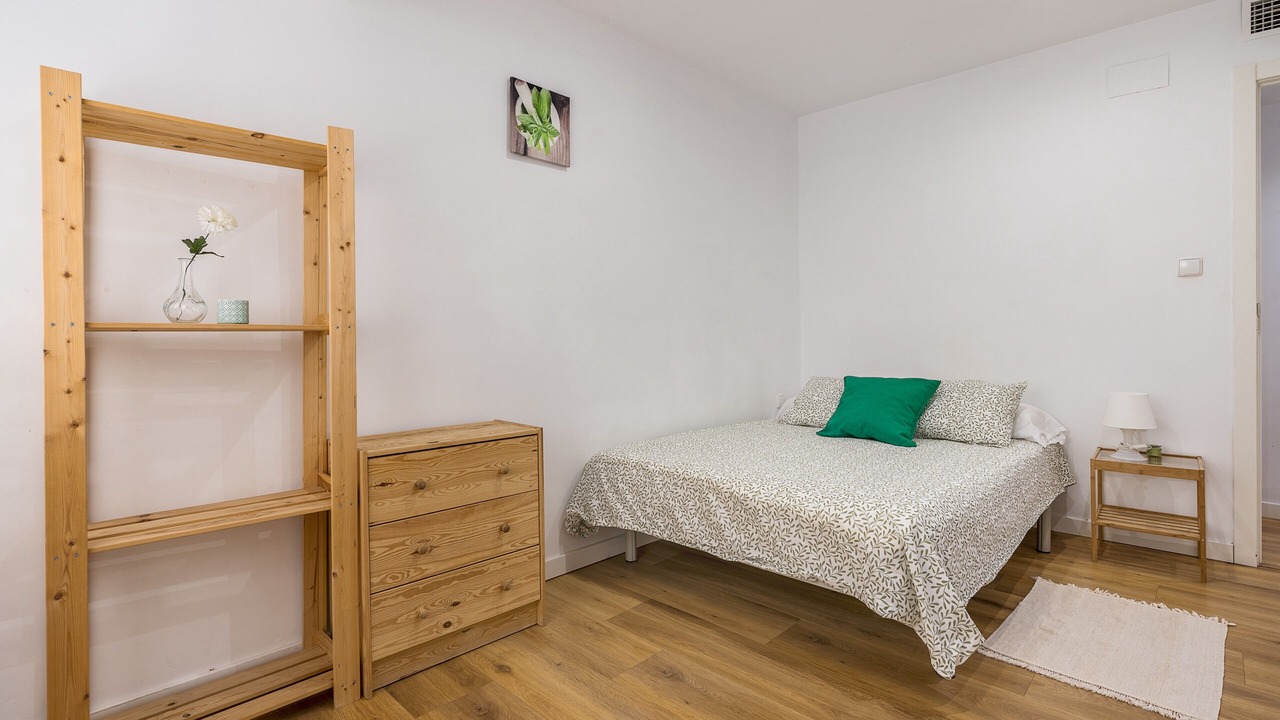 Photo of Bedroom in Figares
