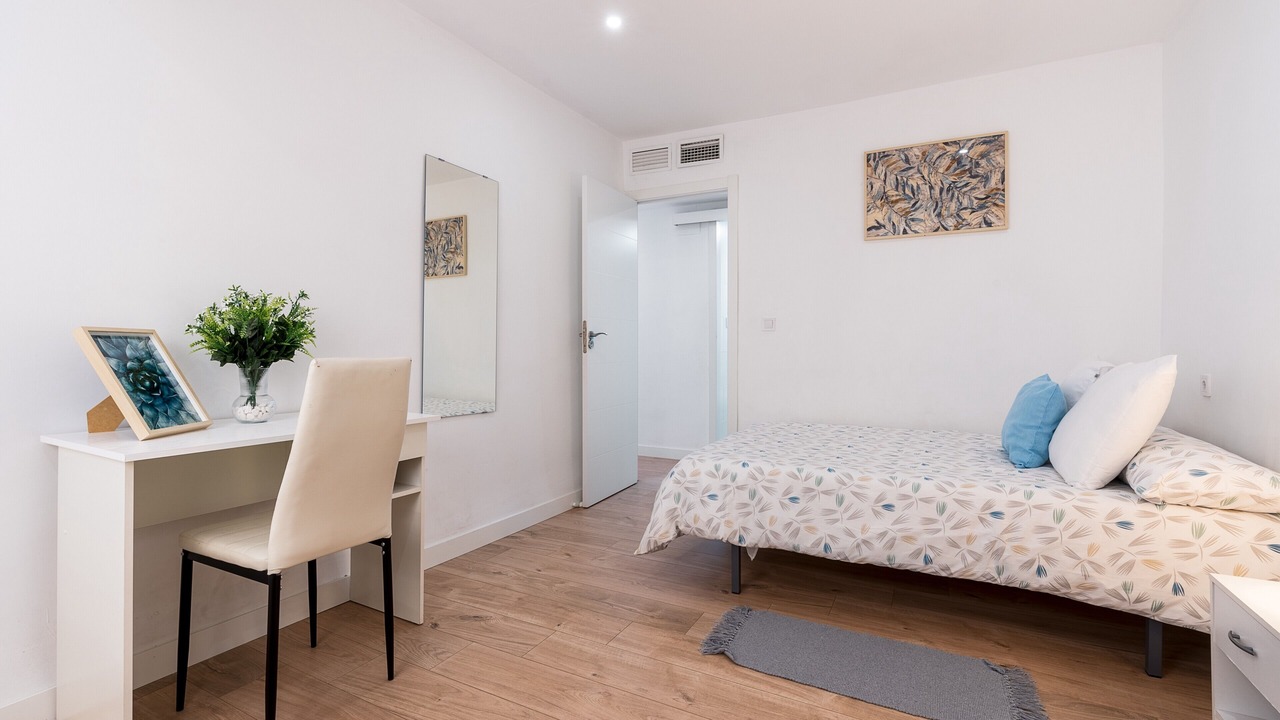 Photo of Bedroom in Figares