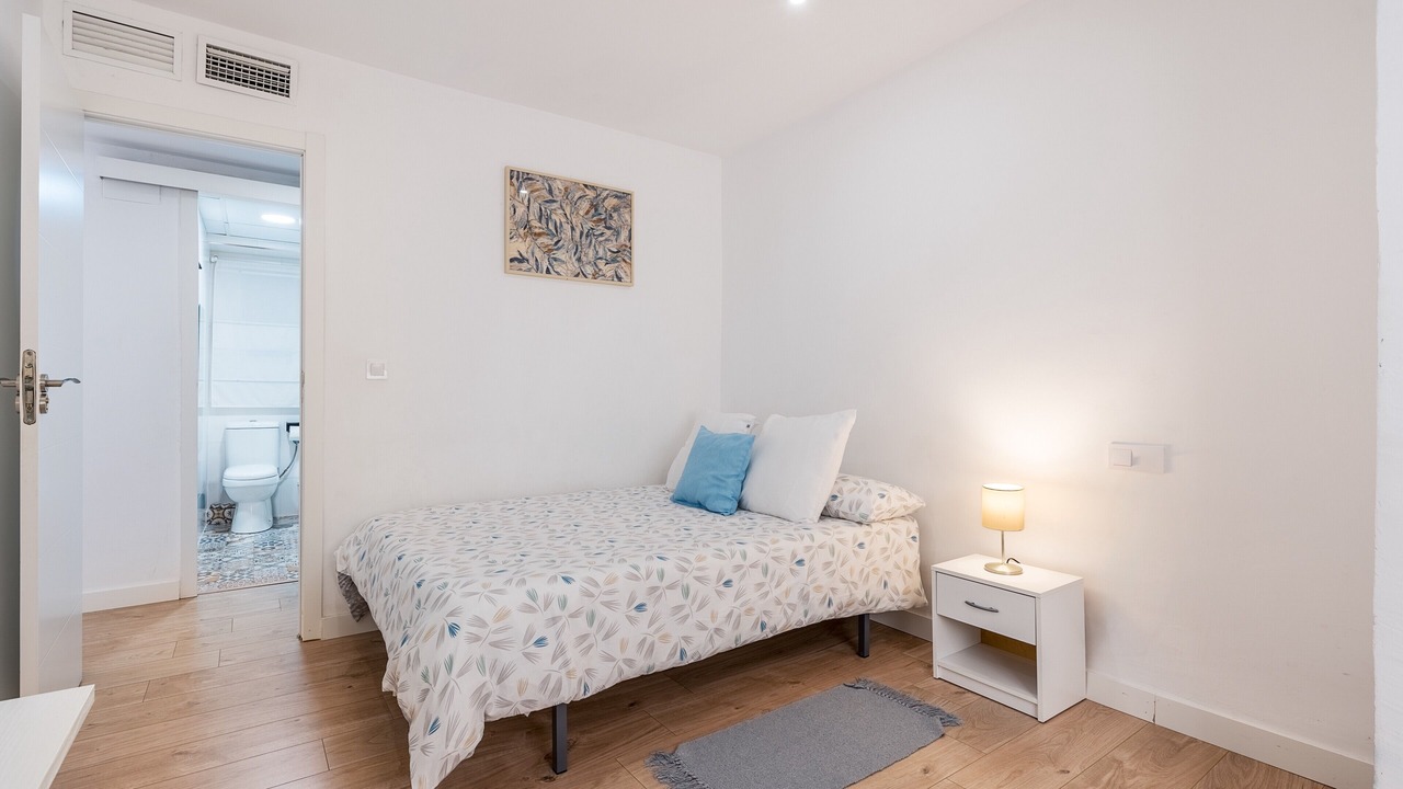 Photo of Bedroom in Figares