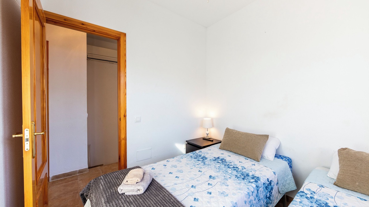 Photo of Bedroom in Enix
