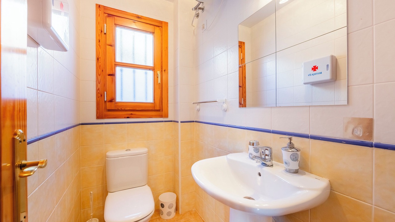 Photo of Bathroom in Enix