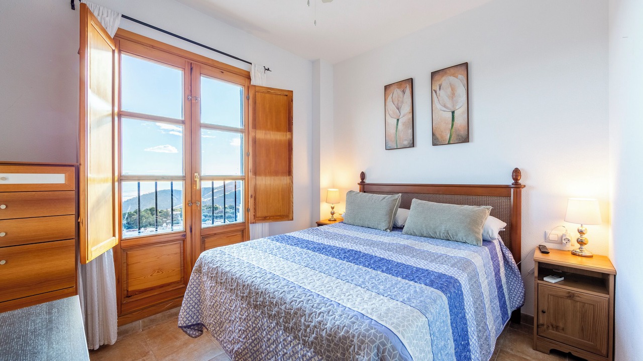Photo of Bedroom in Enix