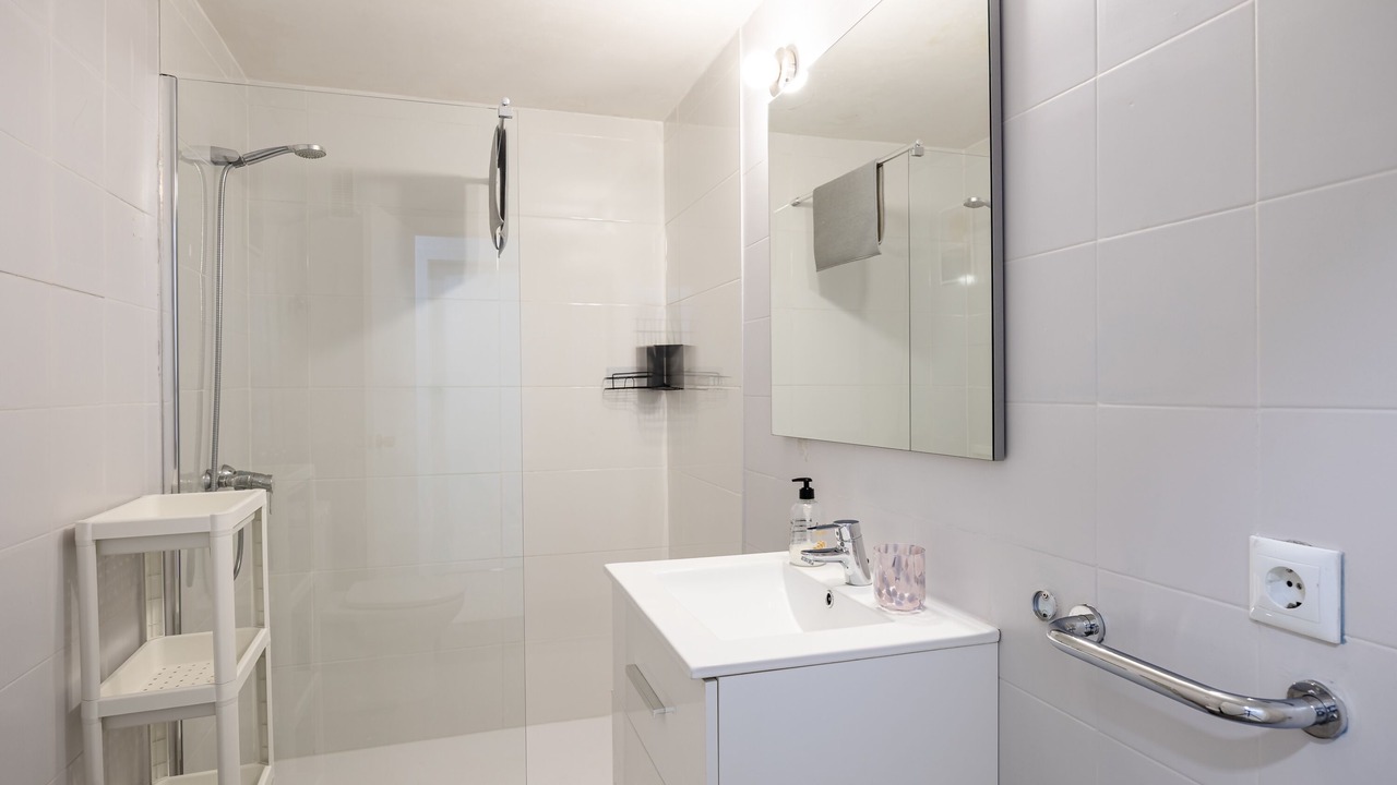 Photo of Bathroom in Huerta del Rey Vallellano