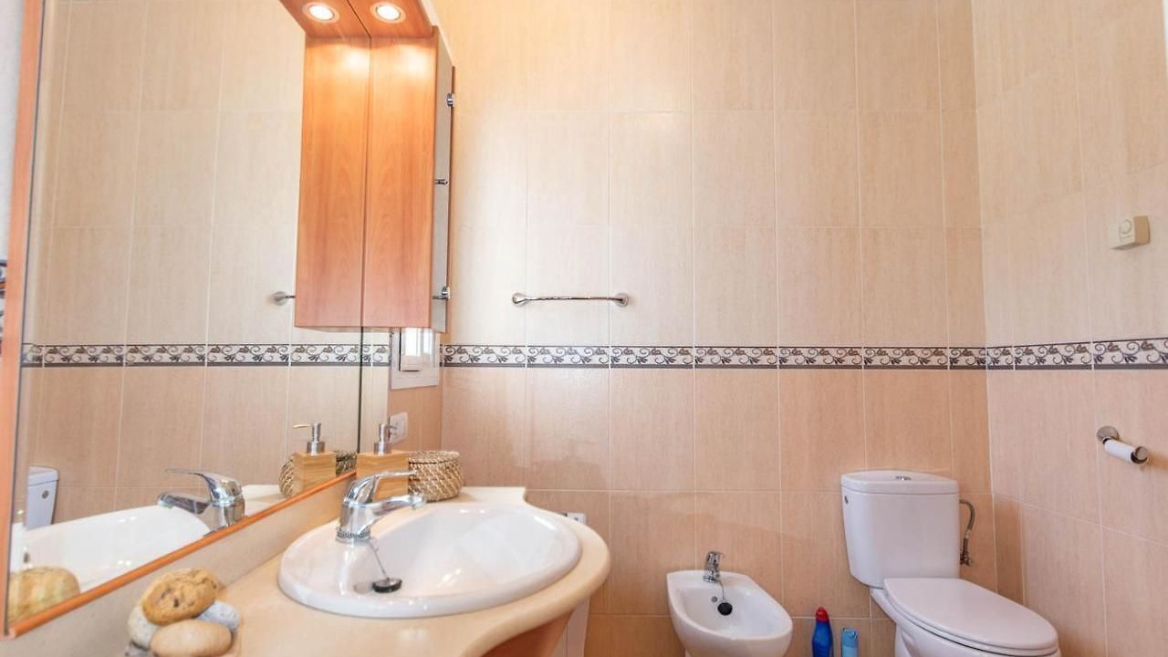 Photo of Bathroom in Canillas de Albaida