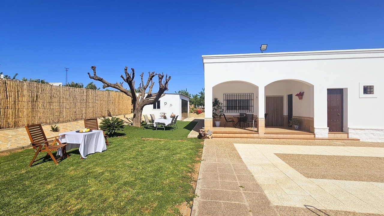 Photo of Outdoor in Marchena
