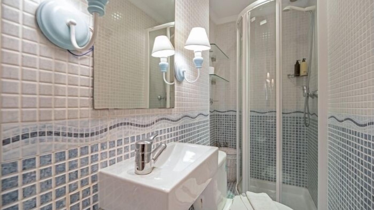 Photo of Bathroom in Rota