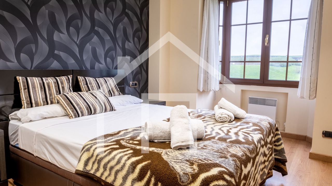 Photo of Bedroom in Cimadevilla
