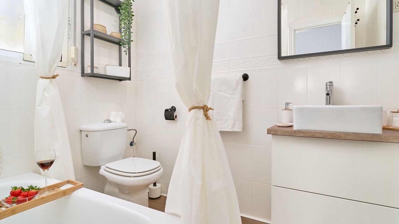 Photo of Bathroom in Archez