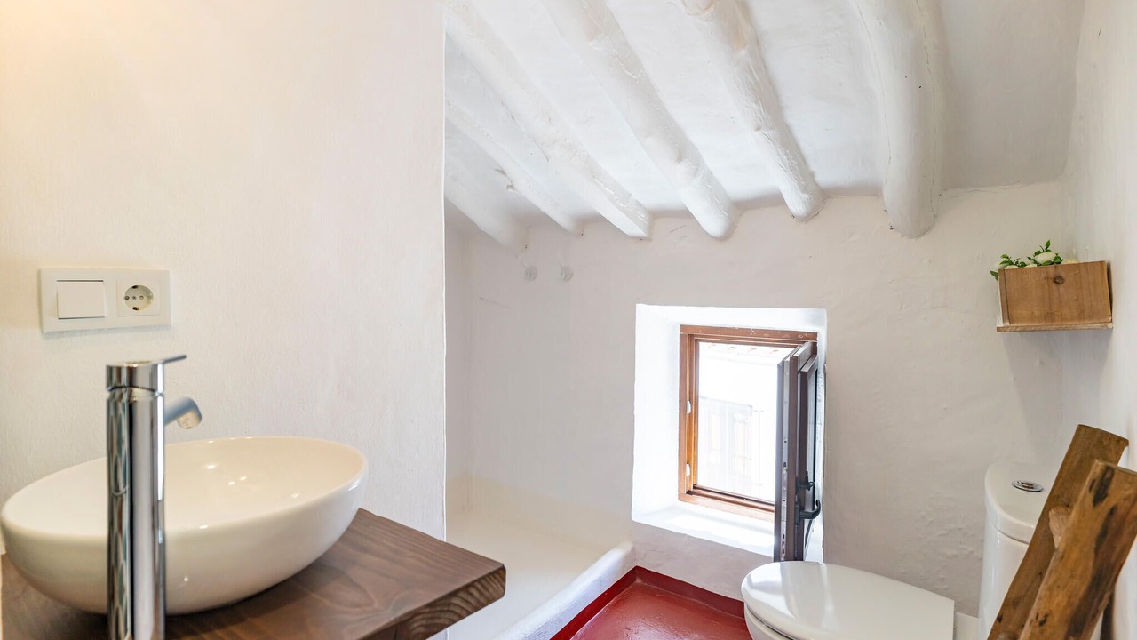 Photo of Bathroom in Algodonales