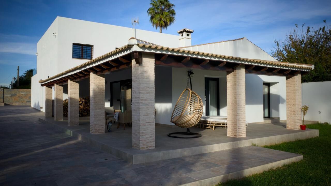 Photo of Patio Balcony in Sanlucar la Mayor