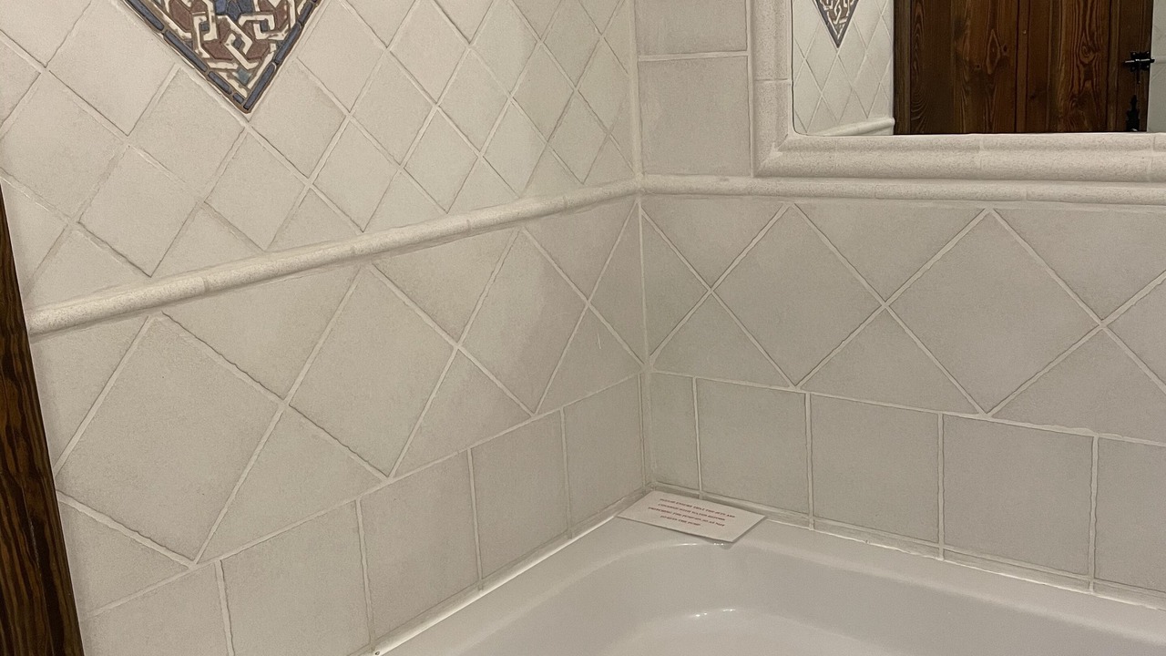 Photo of Bathroom in Maro