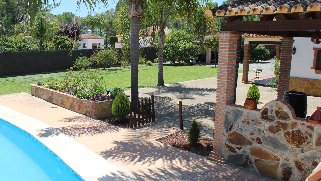 Photo of Outdoor in Coin