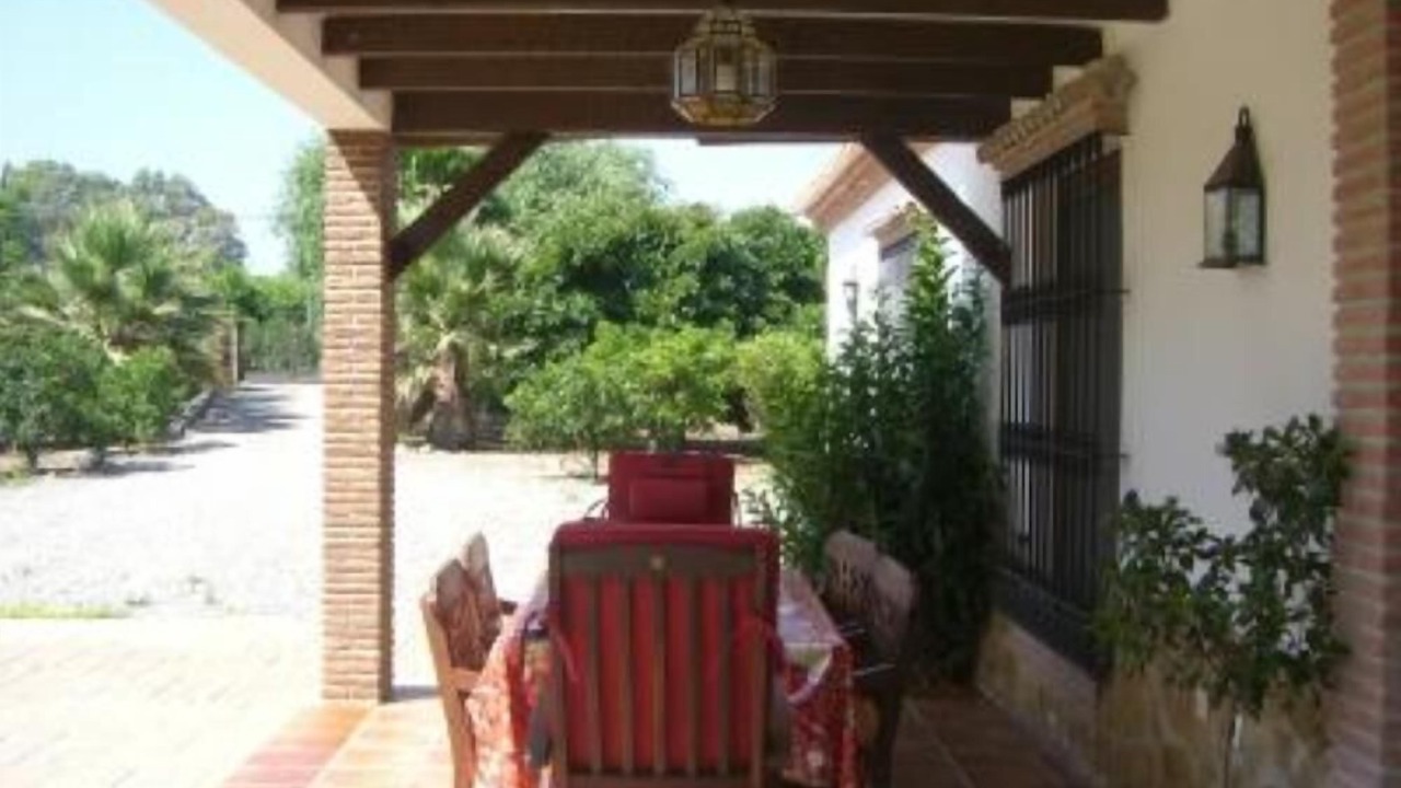 Photo of Outdoor in Coin