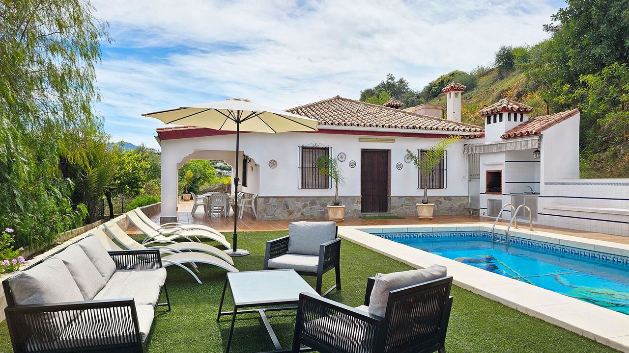 Photo of Outdoor in Guaro