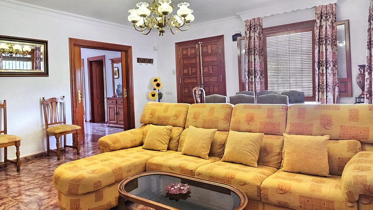 Photo of Livingroom in Guaro