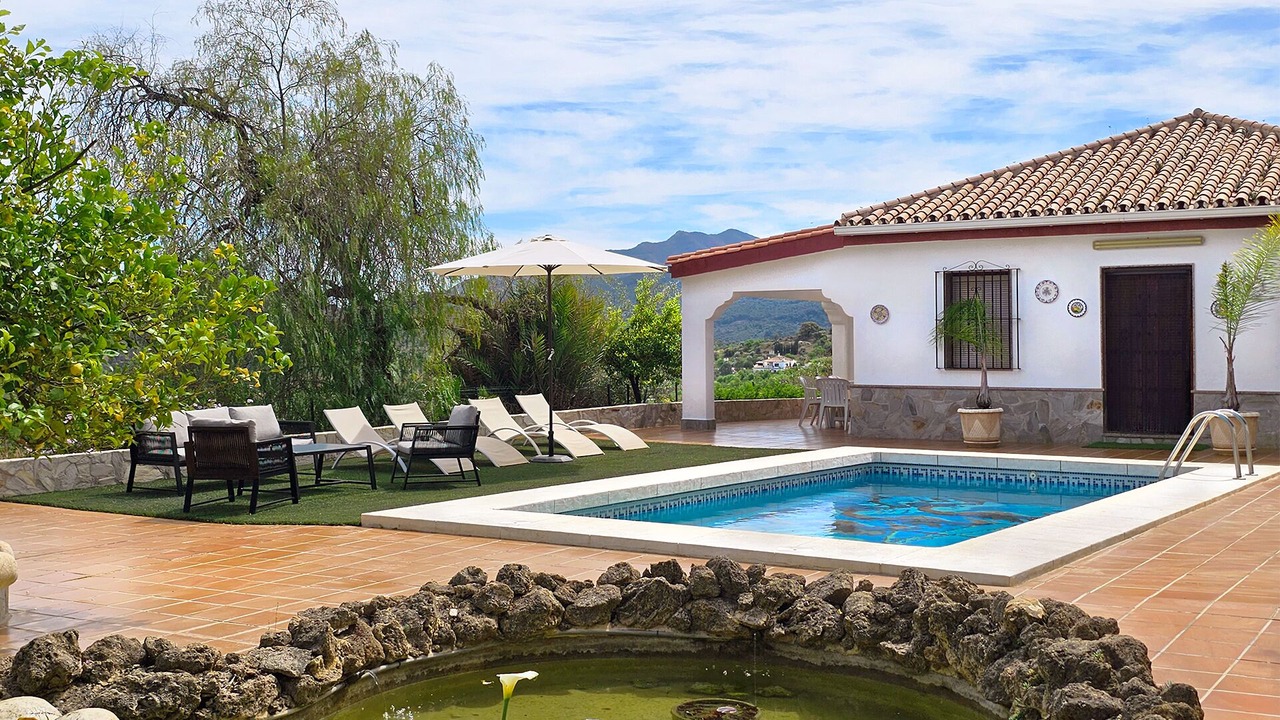 Photo of Outdoor in Guaro