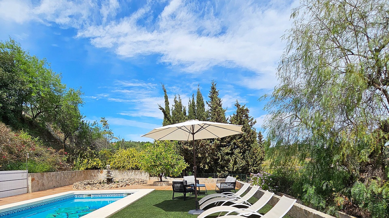 Photo of Outdoor in Guaro