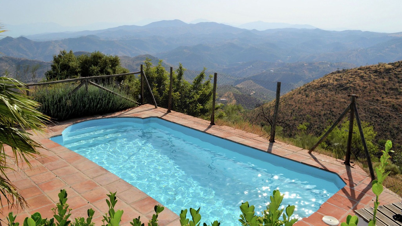 Photo of Outdoor in Almogia