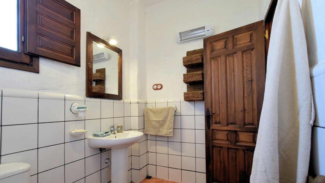 Photo of Bathroom in Almogia
