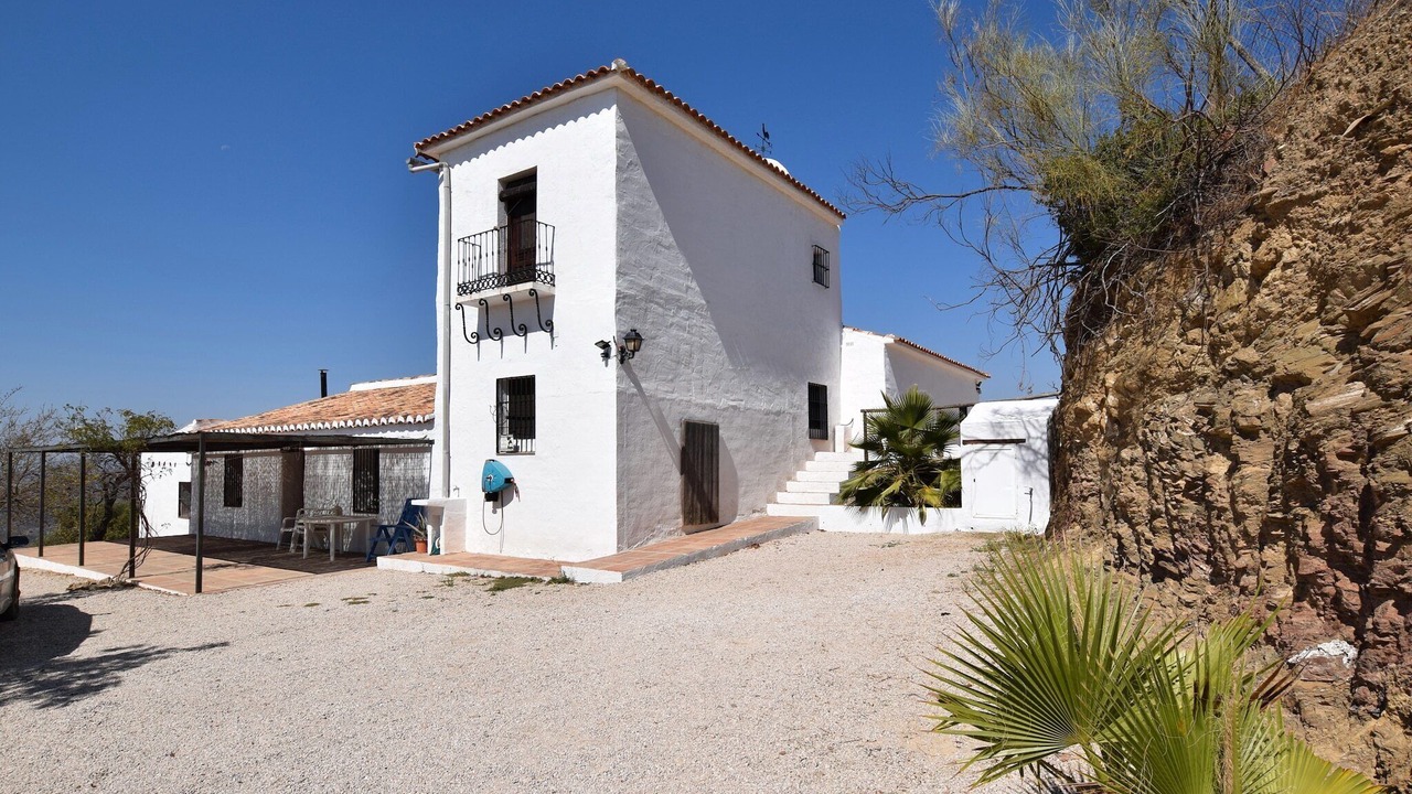 Photo of Outdoor in Almogia
