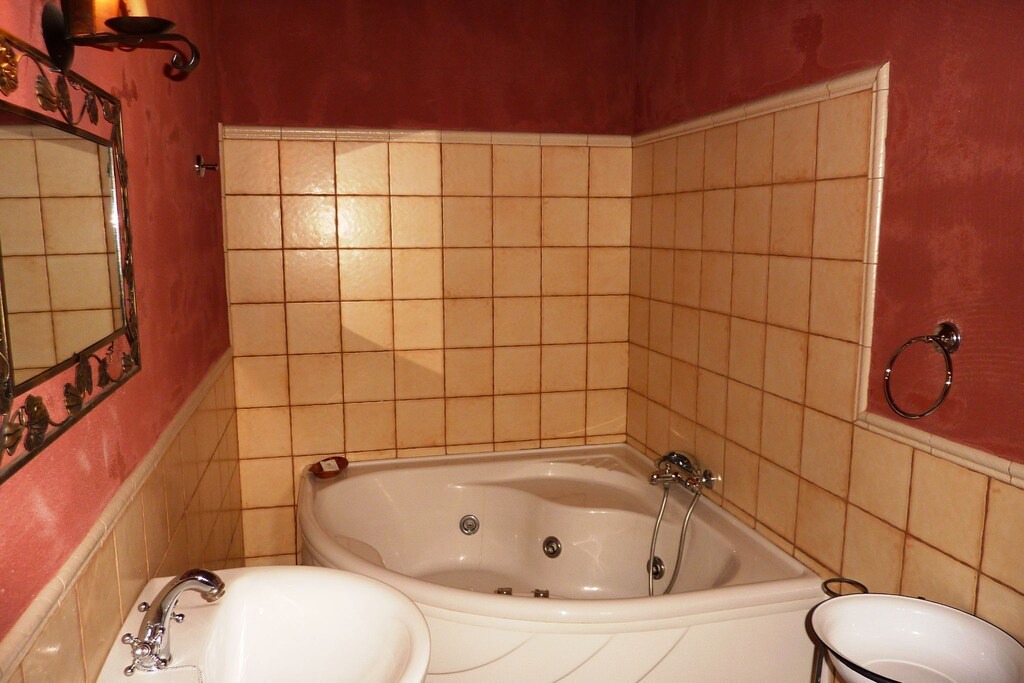 Photo of Bathroom in Algarinejo