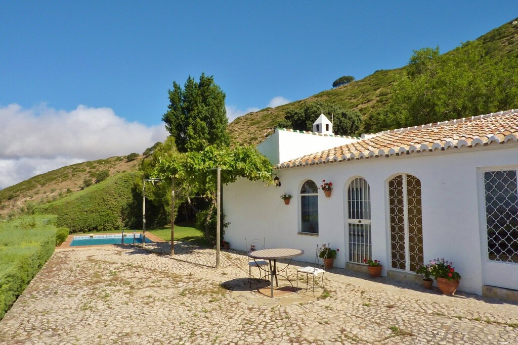 Photo of Buildings in La Joya