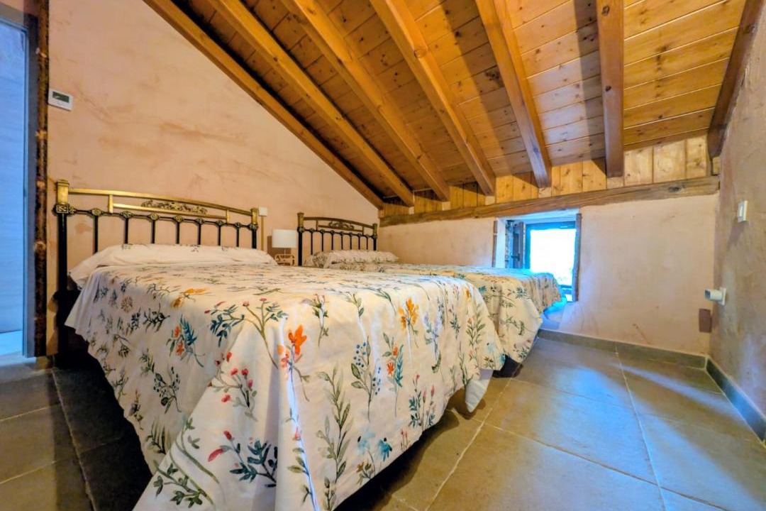 Photo of Bedroom in Valverde de los Arroyos