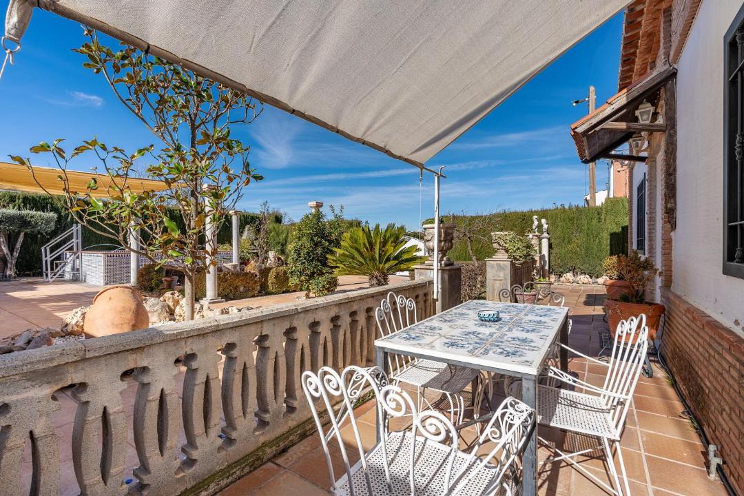 Photo of Patio Balcony in Niguelas