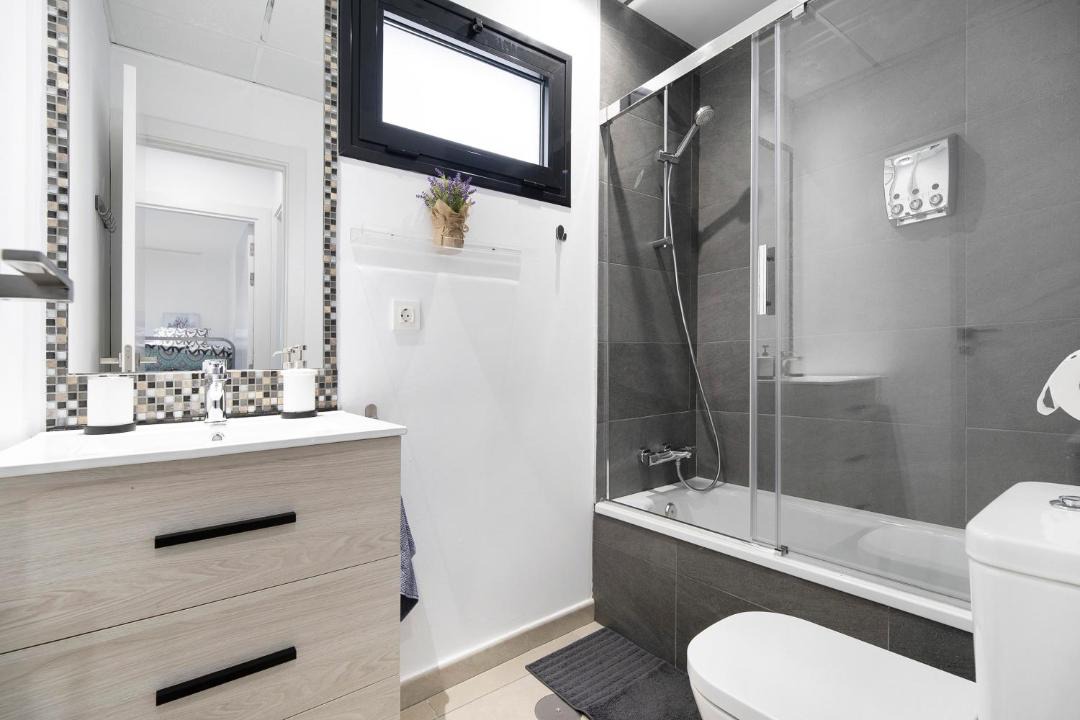 Photo of Bathroom in Rota