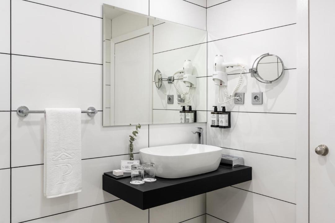 Photo of Bathroom in Ceuta