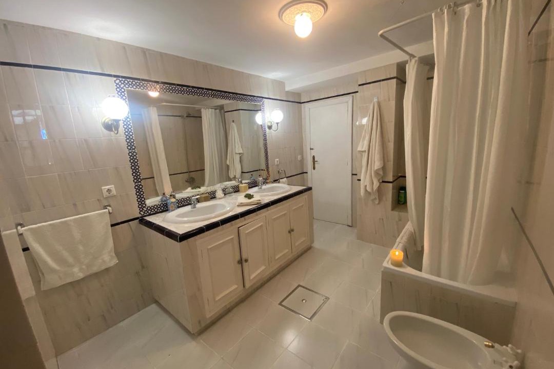 Photo of Bathroom in Asomadilla
