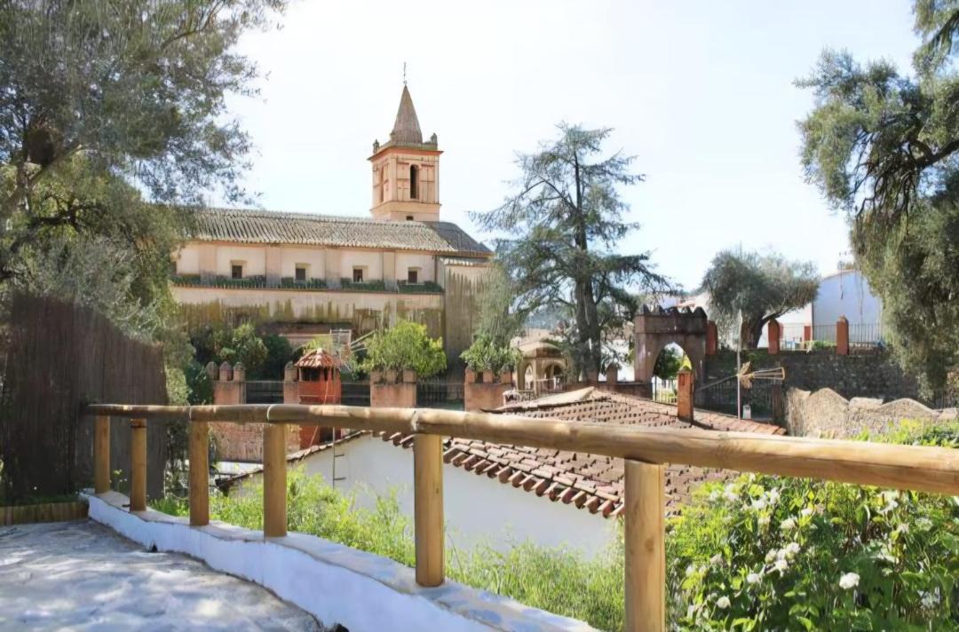 Photo of Others in Linares de la Sierra