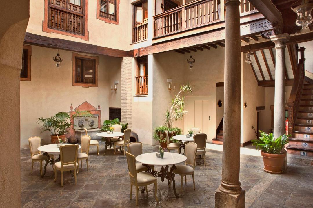 Photo of Patio Balcony in Albaicin