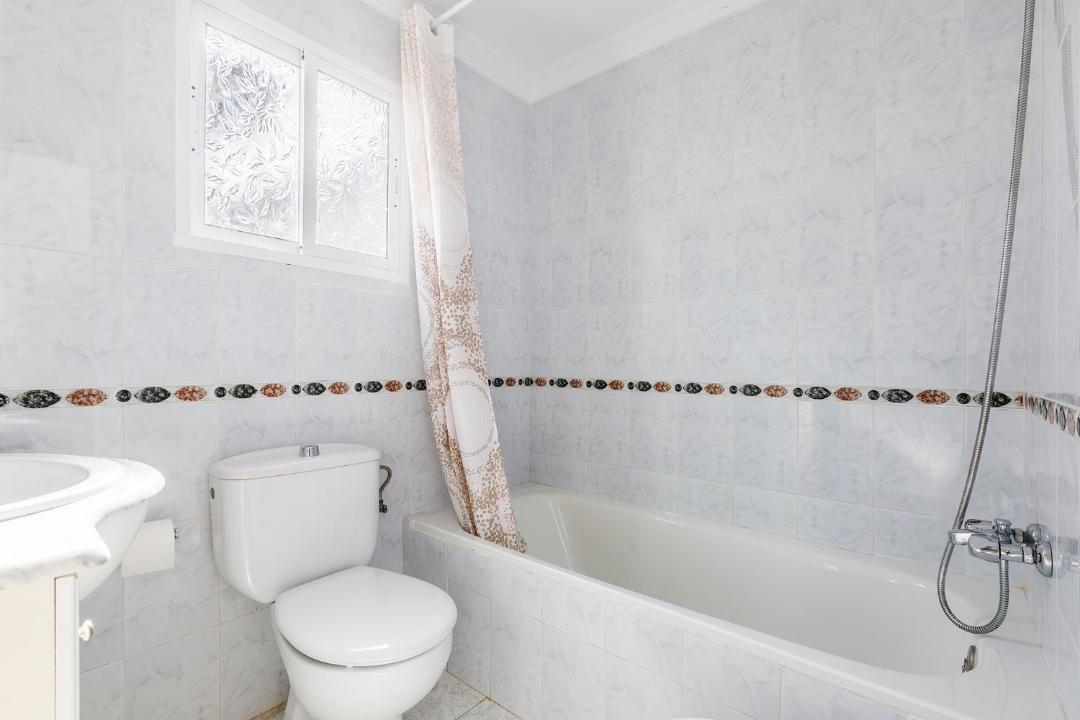 Photo of Bathroom in Villanueva del Rosario