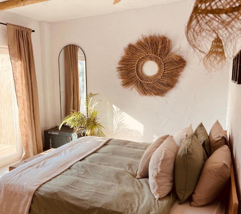 Photo of Bedroom in Coin