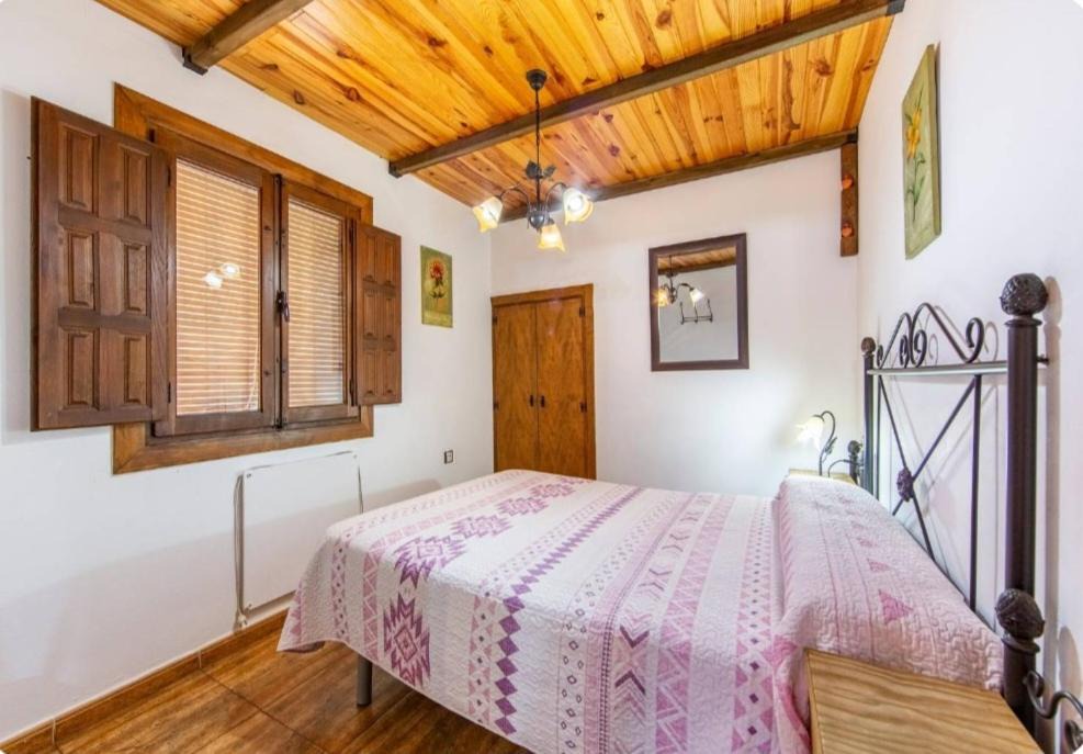 Photo of Bedroom in Abrucena
