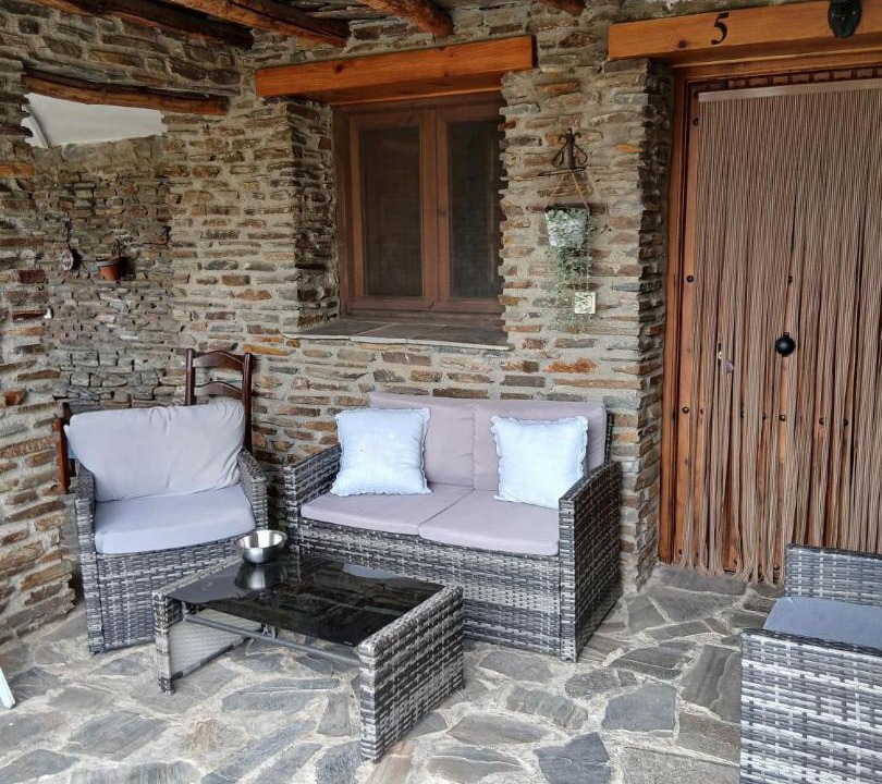 Photo of Others in Busquistar