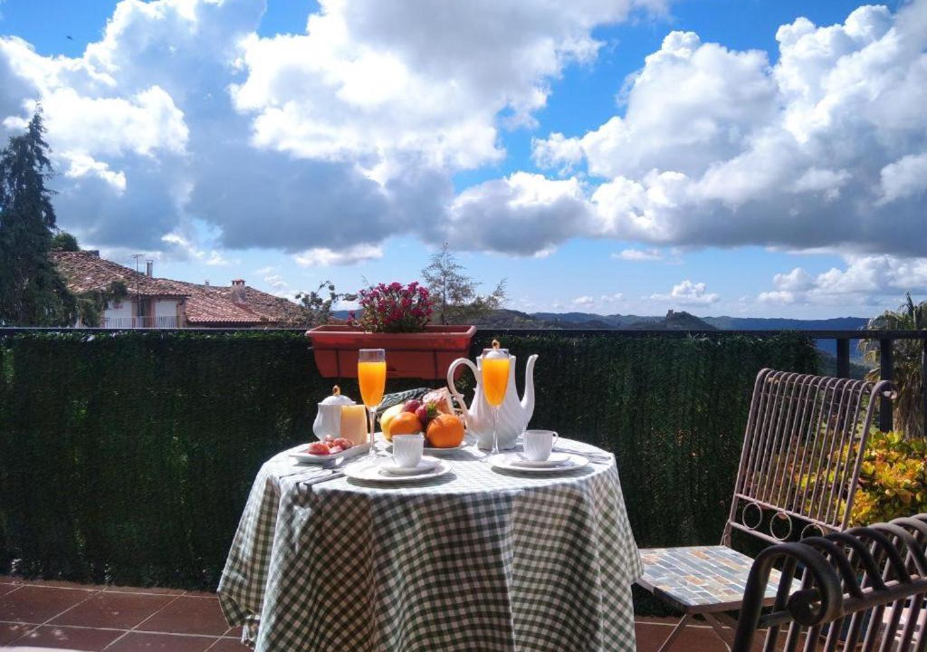 Photo of Patio Balcony in Villamiel