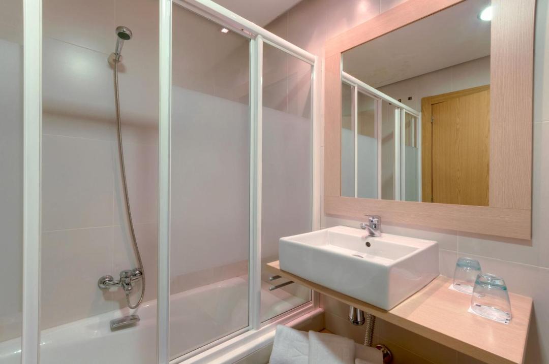 Photo of Bathroom in Puertollano