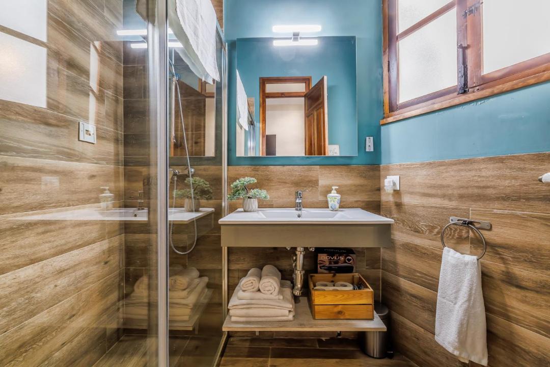 Photo of Bathroom in Cercadilla-Medina Azahara