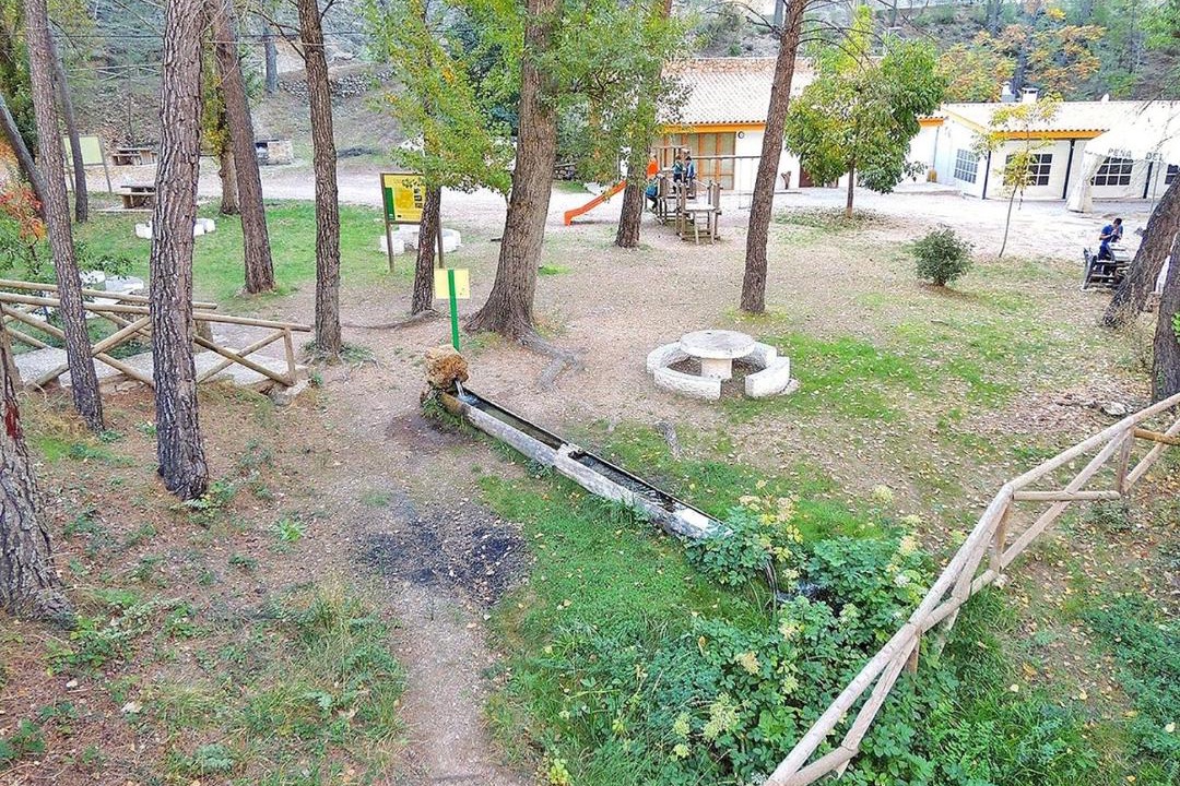 Photo of Others in Siles
