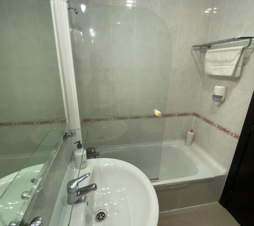 Photo of Bathroom in San Fernando