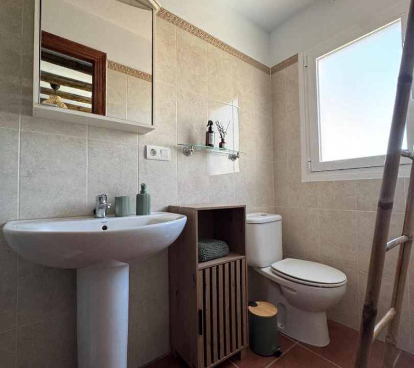 Photo of Bathroom in Canillas de Albaida